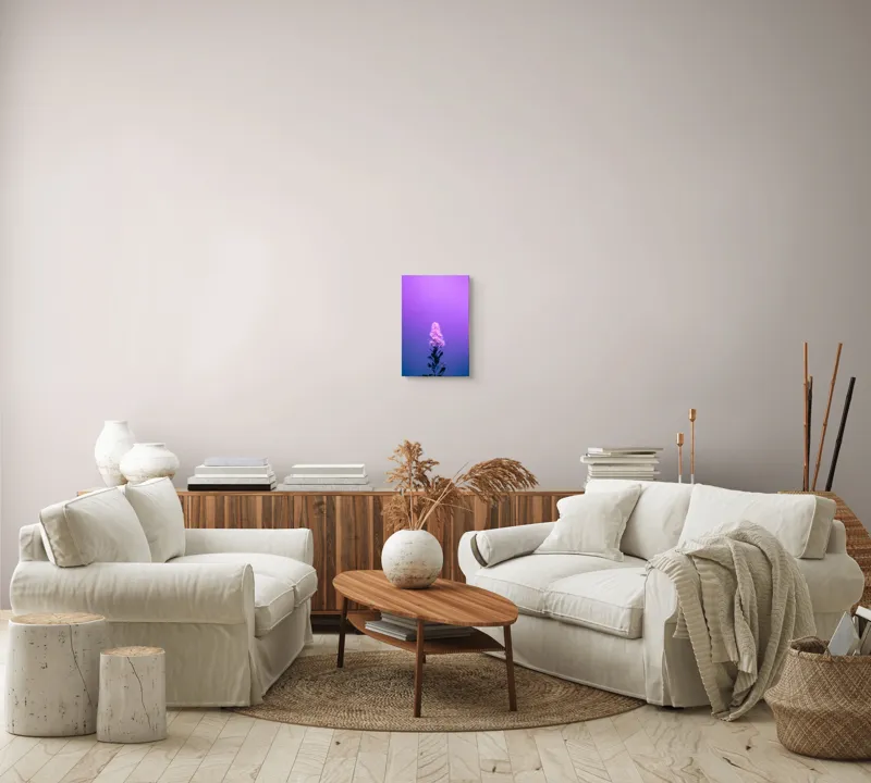 Tablou Canvas, "Misterul culorilor nocturne al florii", Floare, Violet, Luminozitate, Fundal, Gradient, Frunze, Contrast, Singurătate, Delicatețe, 26 x 39 cm – poza 7