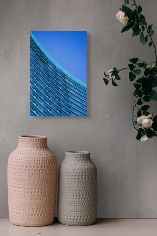 Tablou Canvas, "Arhitectura Albastră în Valuri Elegante", 26 x 39 cm – poza 6