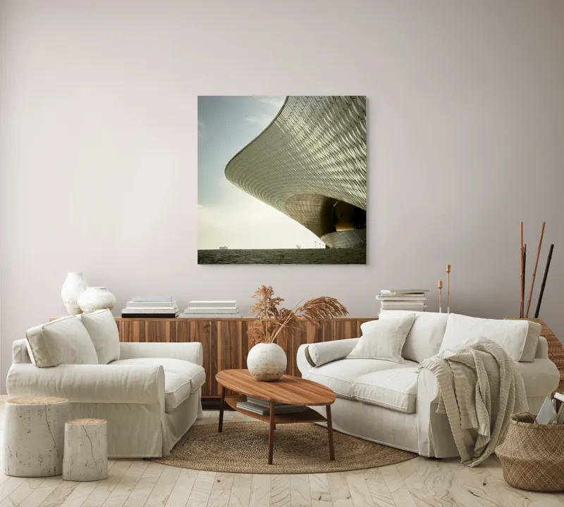 Tablou Canvas Arhitectură Futuristă îmbrățișând cerul senin, 100 x 100 cm – poza 3
