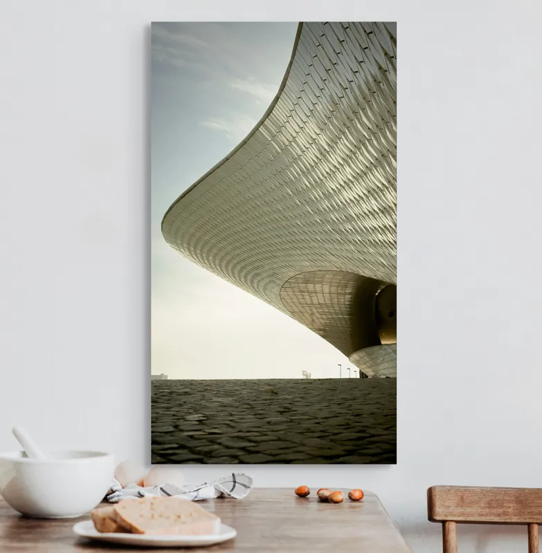 Tablou Canvas Arhitectură Futuristă îmbrățișând cerul senin, 50 x 90 cm – poza 3