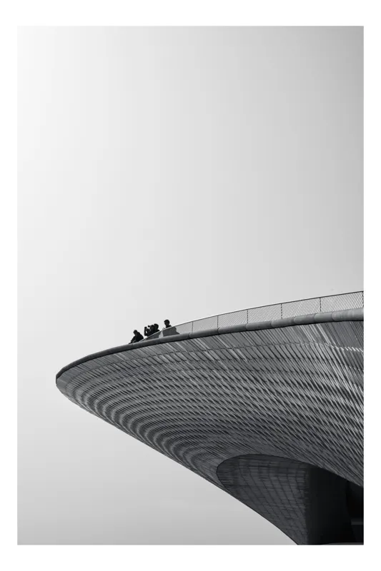 Tablou Canvas Arhitectură Minimalism Contrast Curbe Siluete Design Modernitate, 26 x 39 cm
