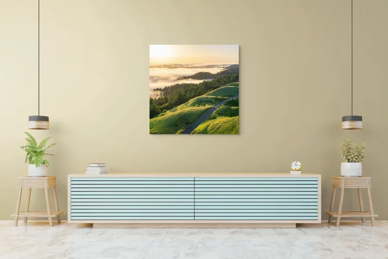Tablou Canvas, "Drum serpuitor prin dealuri verzi", Apus, Ceață, Dealuri, Drum, Pădure, Lumină, Verdeață, Orizont, Cer, Peisaj, 100 x 100 cm – poza 5