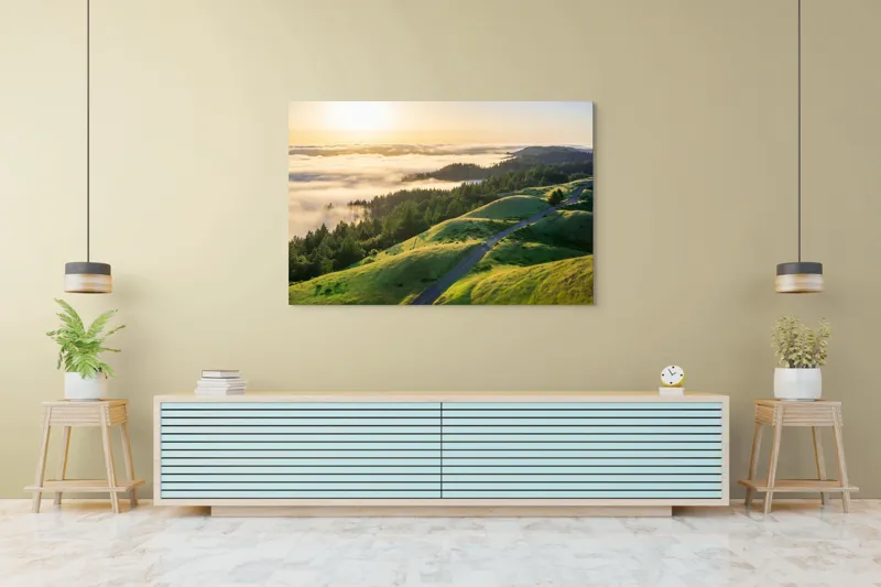 Tablou Canvas, "Drum serpuitor prin dealuri verzi", Apus, Ceață, Dealuri, Drum, Pădure, Lumină, Verdeață, Orizont, Cer, Peisaj, 150 x 100 cm – poza 6