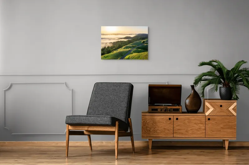 Tablou Canvas, "Drum serpuitor prin dealuri verzi", Apus, Ceață, Dealuri, Drum, Pădure, Lumină, Verdeață, Orizont, Cer, Peisaj, 70 x 50 cm – poza 4