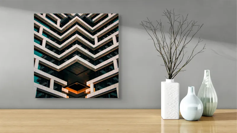 Tablou Canvas Geometrie și Reflexii Aurii - Design Futuristic pentru Spații Inte, 50 x 50 cm – poza 3