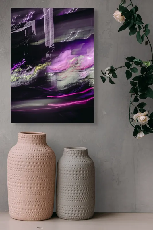 Tablou Canvas Ritmul Orașului în Lumini Violet, 39 x 54 cm – poza 6