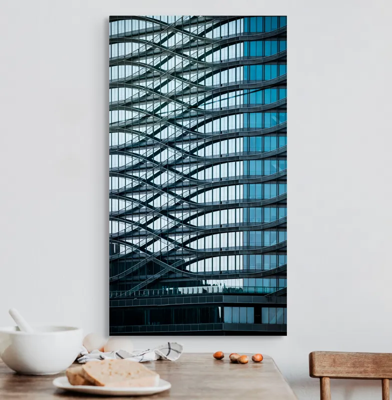 Tablou Canvas Unduirile timpului pe fațada sticlei, 50 x 90 cm – poza 3