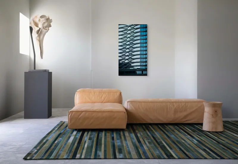 Tablou Canvas Unduirile timpului pe fațada sticlei, 50 x 90 cm – poza 5