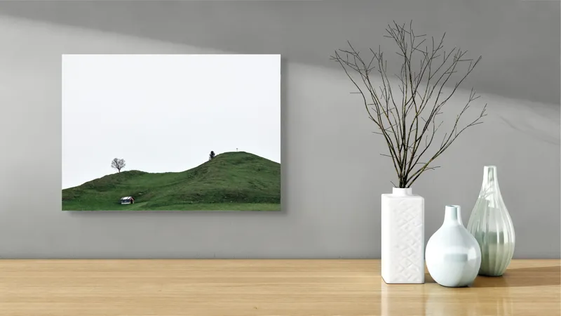 Tablou Canvas Colina Singuratică a Liniștii Verzi, 54 x 39 cm – poza 3