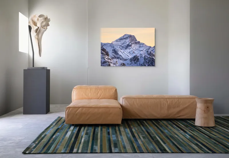 Tablou Canvas Măreția alpină sub cer de ambră, 100 x 70 cm – poza 7