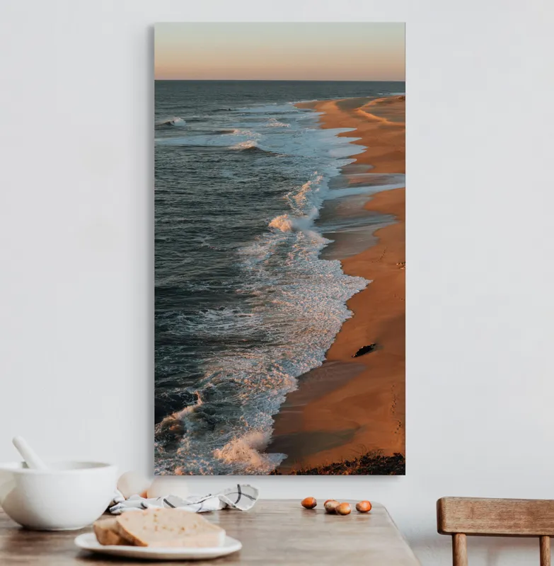 Tablou Canvas, "Apus liniștit pe plajă pustie", Ocean, Apus, Nisip, Valuri, Liniște, Umbre, Coastă, 50 x 90 cm – poza 3
