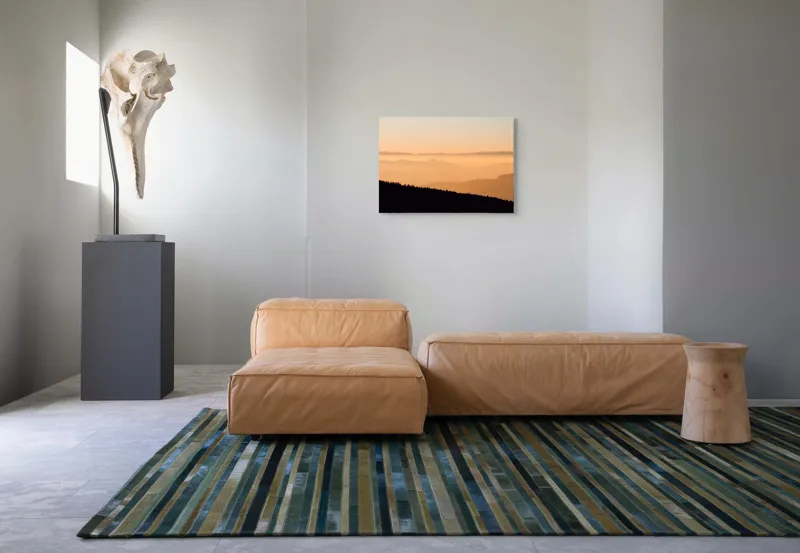 Tablou Canvas Peisaj Noric cu Apus, Dealuri și Ceață, 70 x 50 cm – poza 8