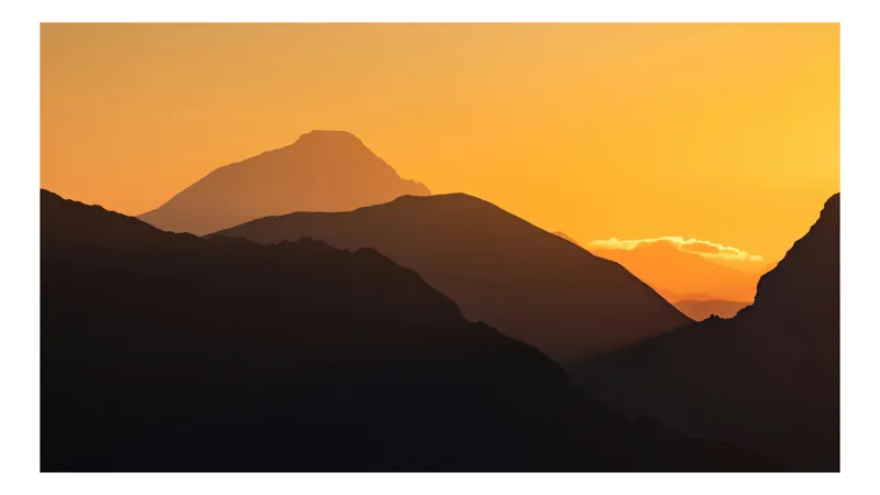Tablou Canvas Peisaj Montan Crepuscular Lumină Înserării, 70 x 50 cm