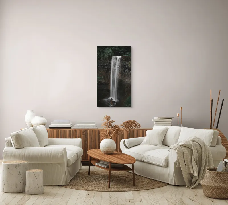 Tablou Canvas, "Cascada misterioasă în adâncul pădurii", Cascadă, Pădure, Stânci, Apă, Natură, Liniște, Vegetație, Frumusețe., 50 x 90 cm – poza 7