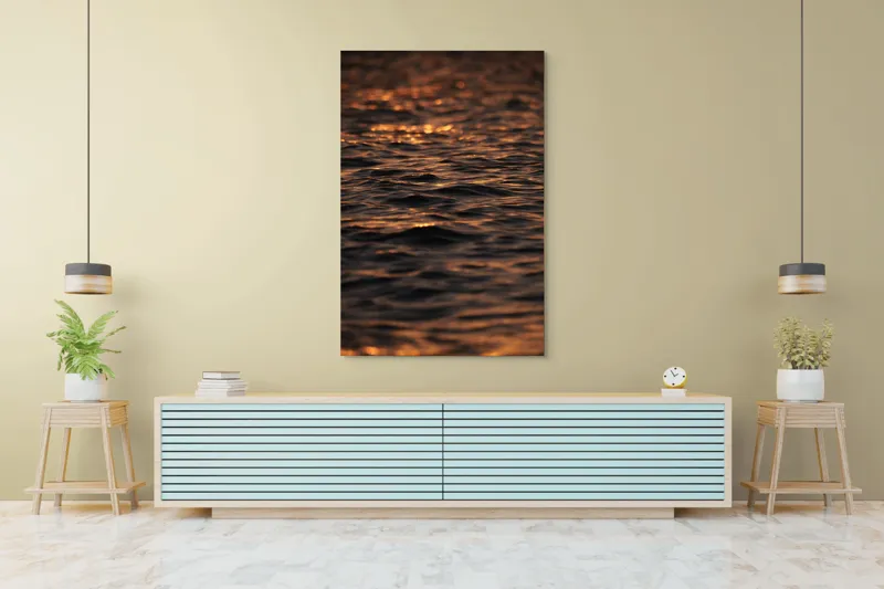 Tablou Canvas, "Lumina aurie pe valurile mării", Aur, Apus, Valuri, Reflexii, Calm, Ocean, Scintilație, Lumină, Textură, Apă, 100 x 150 cm – poza 4