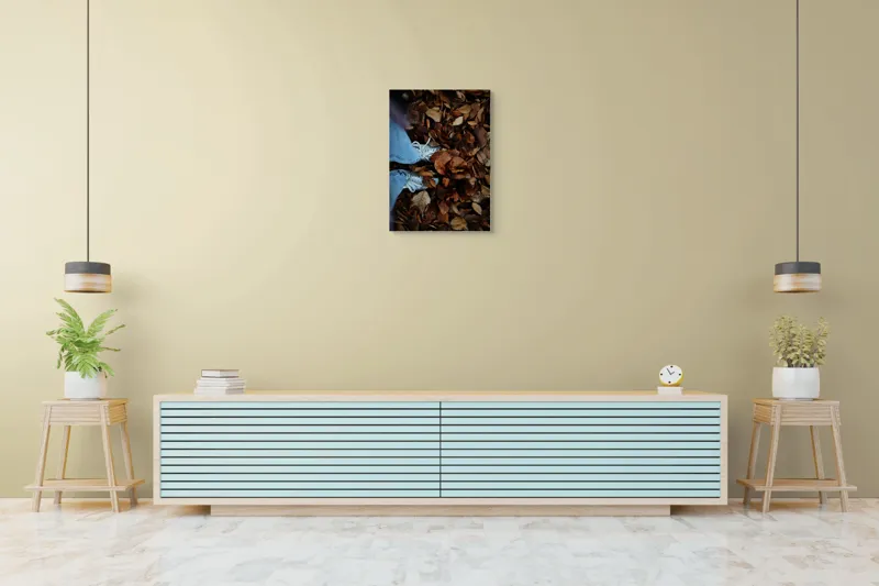 Tablou Canvas, "Pași prin frunze de toamnă", Frunze, Toamnă, Blugi, Adidași, Textură, Natură, Maro, 50 x 70 cm – poza 6