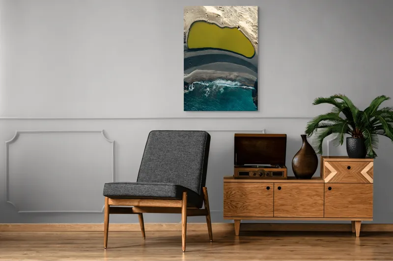 Tablou Canvas, "Laguna de smarald la țărmul mării", Nisip, Plajă, Ocean, Apă, Valuri, Liniște, Contrast, Mal, Textură, Natură, Formă, Culoare, Peisaj, Suprafață, Armonie, 70 x 100 cm – poza 6