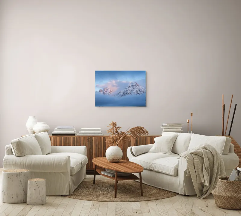 Tablou Canvas, "Vis alpin printre nori albi", Munte, Zăpadă, Cer, Nori, Răsărit, Albastru, Frig, 70 x 50 cm – poza 6