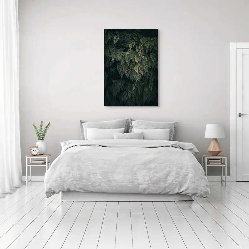 Tablou Canvas, "Frunziș verde în umbra pădurii", Frunze, Textură, Verde, Natură, Umbră, Lumină, Contrast, Vegetație, 70 x 100 cm – poza 3