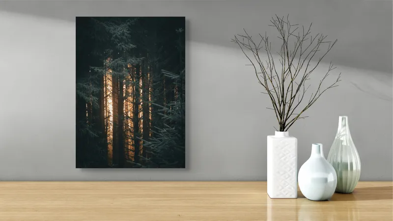 Tablou Canvas, "Răsărit printre brazi umbriți", Întuneric, Mister, Pădure, Lumini, Siluete, Arome, Frunziș, Liniște, Umbre, Reflexie, 39 x 54 cm – poza 4