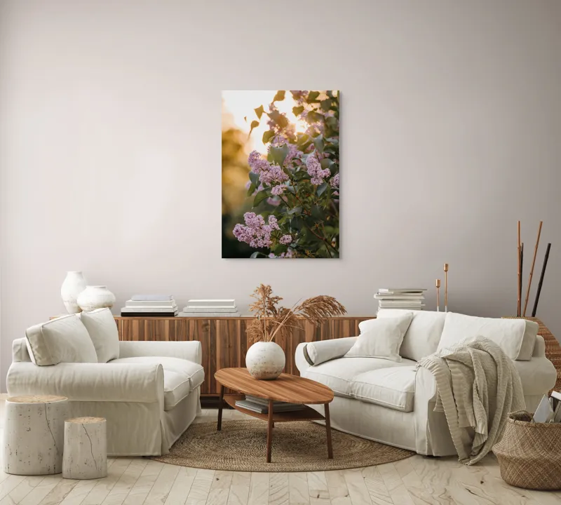 Tablou Canvas, "Flori de liliac în amurgul verii", Flori, Mov, Frunze, Soare, Lumina, Ramuri, Blândețe, Grădină, Natură, 70 x 100 cm – poza 4