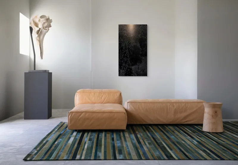 Tablou Canvas, "Rază de lumină în pădurea întunecată", Întuneric, Lumină, Zăpadă, Copaci, Pădure, Iarnă, Tăcere, Mister, Farmec, Răcoare, 50 x 90 cm – poza 5