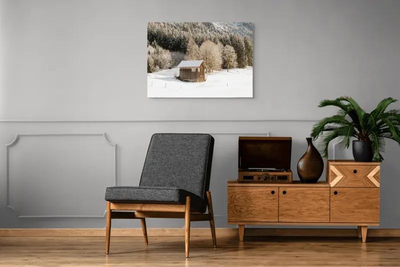 Tablou Canvas Căsuță din pădure înzăpezită pe tema Iernii, 100 x 70 cm – poza 8