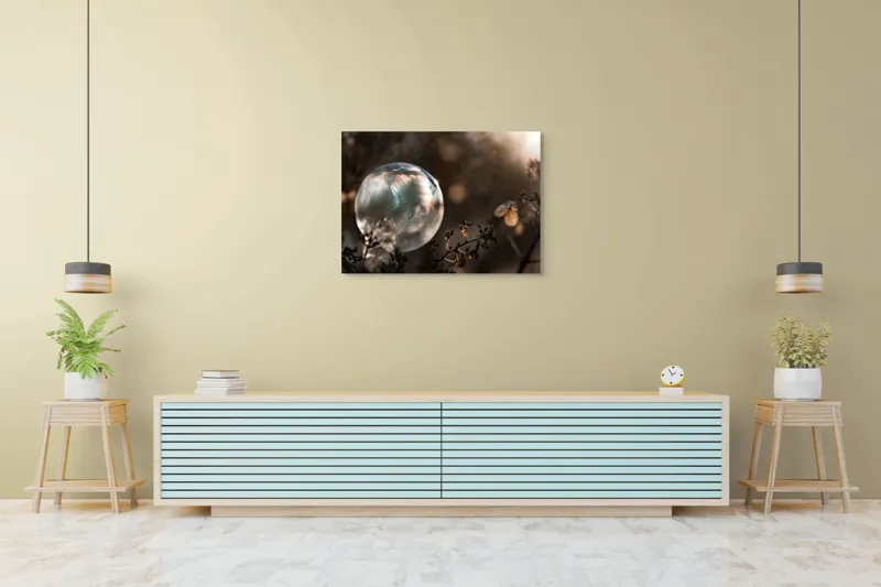 Tablou Canvas, "Sfera magică în natură misterioasă", Creație, Fragilitate, Natură, Lumină, Reflecție, Delicatețe, Îngheț, Frumusețe, Efemeritate, Strălucire, 100 x 70 cm – poza 4