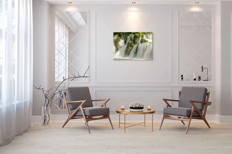 Tablou Canvas, "Cascadă în mijloc de natură vibrantă", Cascadă, Apă, Ploaie, Natură, Vegetație, Piatra, Copaci, Verdeață, Lumină, Curgere, 100 x 70 cm – poza 5