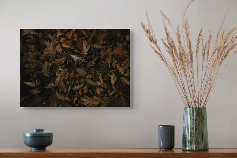 Tablou Canvas, "Frumusețea Trecătoare a Toamnei", Frunze, Toamnă, Natură, Textură, Maro, Usucate, Covor, Vegetație, Întunecat, Pământiu, 54 x 39 cm – poza 4