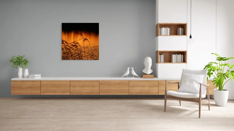 Tablou Canvas, "Tăcerea apusului peste trestii liniștite", Aur, Apus, Siluete, Trestii, Reflecție, Apă, Serenitate, Natură, Cald, Lumină, 100 x 100 cm – poza 8