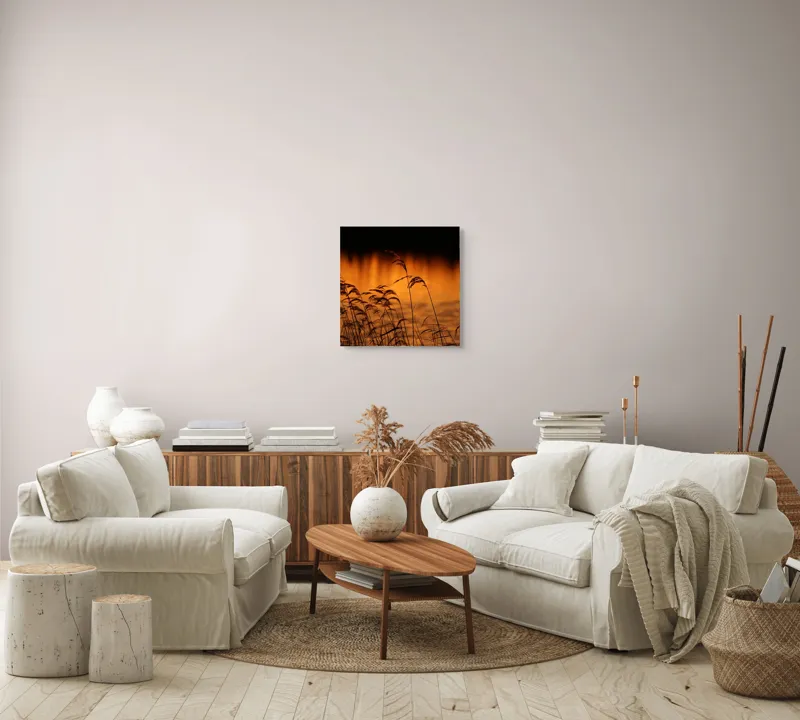 Tablou Canvas, "Tăcerea apusului peste trestii liniștite", Aur, Apus, Siluete, Trestii, Reflecție, Apă, Serenitate, Natură, Cald, Lumină, 50 x 50 cm – poza 7