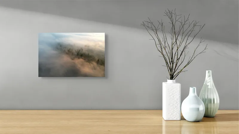 Tablou Canvas, "Natura ascunsă sub mantia ceții", Pădure, Ceață, Mister, Calm, Înălțime, Natură, Liniște, Cer, Plutire, Viziune, 39 x 26 cm – poza 8