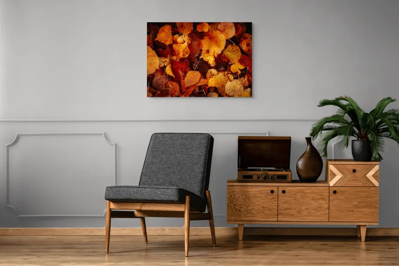 Tablou Canvas, "Covor de frunze arămii toamna", Frunze, Toamnă, Portocaliu, Galben, Textură, Natură, Căldură, Melancolie, Covor, Pământ, Umed, Organic, Sezon, Schimbare, Transformare, 100 x 70 cm – poza 8