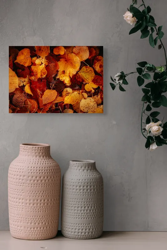 Tablou Canvas, "Covor de frunze arămii toamna", Frunze, Toamnă, Portocaliu, Galben, Textură, Natură, Căldură, Melancolie, Covor, Pământ, Umed, Organic, Sezon, Schimbare, Transformare, 54 x 39 cm – poza 8