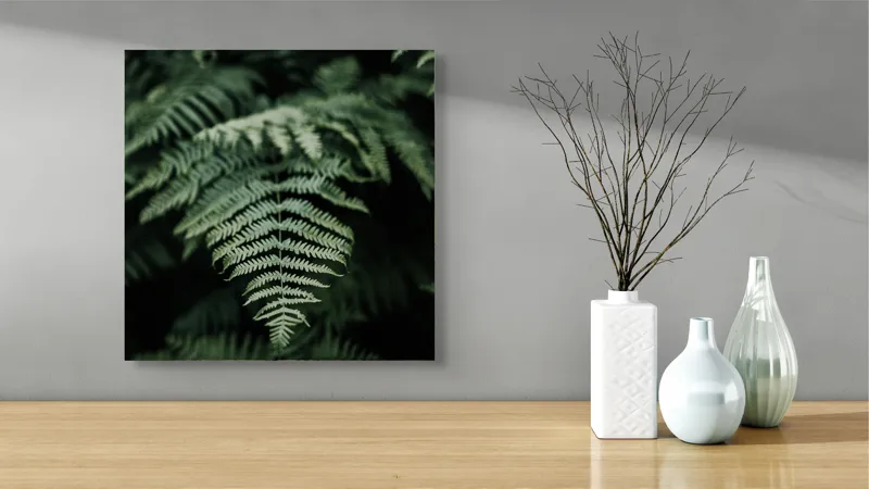 Tablou Canvas, "Frumusețea naturii în detaliu vegetal", Frunze, Verde, Textură, Natură, Frumusețe, Detaliu, Simetrie, Eleganță, 50 x 50 cm – poza 3