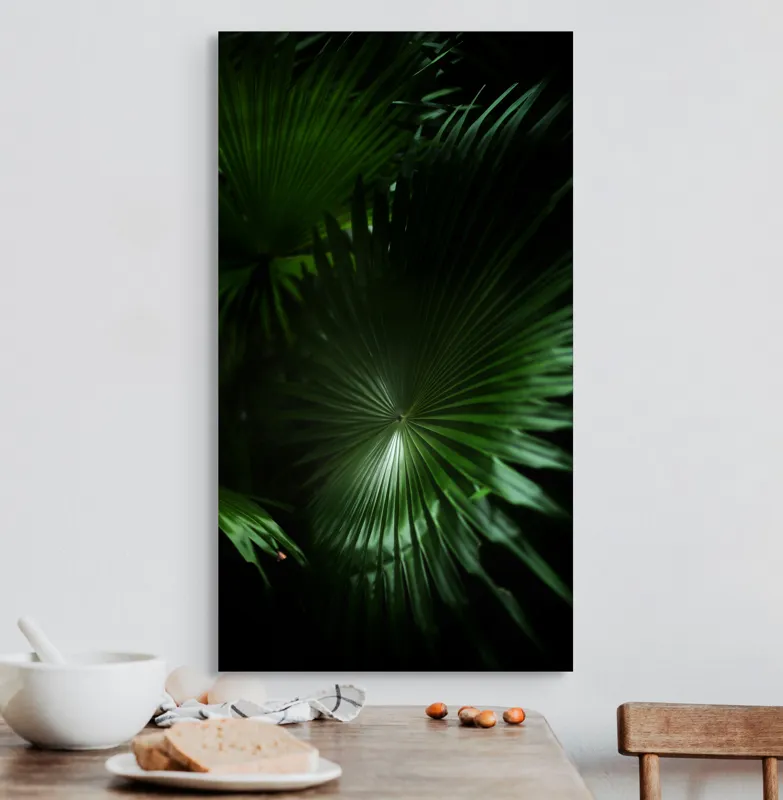 Tablou Canvas, "Frumusețea verde a naturii umbrelate", Frunze, Verde, Lumină, Umbre, Natură, Eleganță, Textură, Mister, Frumusețe, 50 x 90 cm – poza 3
