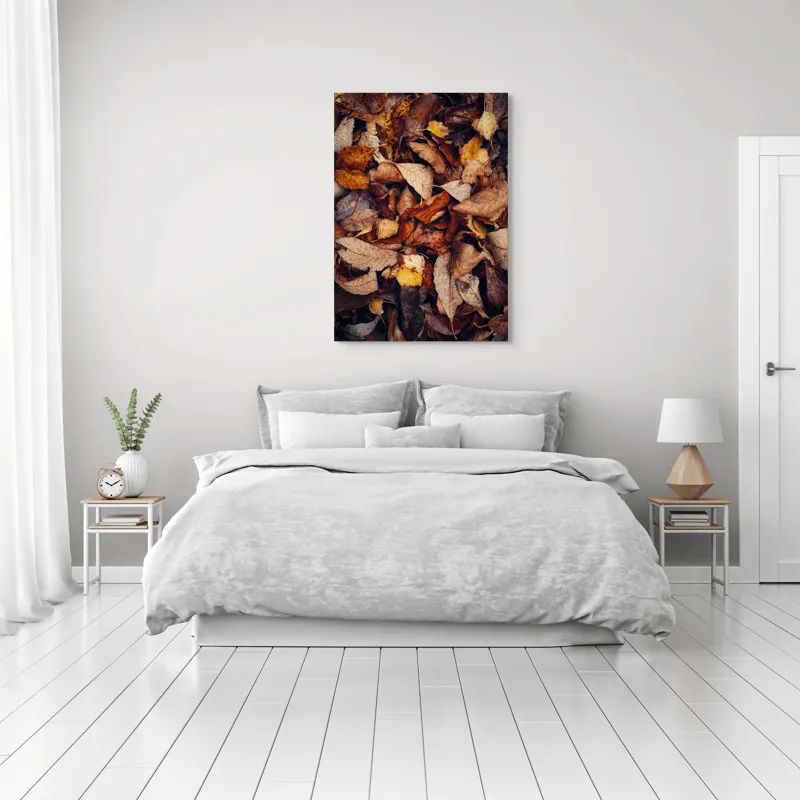 Tablou Canvas, "Ruginiul frunzelor într-un dans tomnatic", Frunze, Toamnă, Pământ, Textură, Ruginiu, Natură, Descompunere, Căldură, Melancolie, Paletă, Contrast, Vegetație, 70 x 100 cm – poza 3
