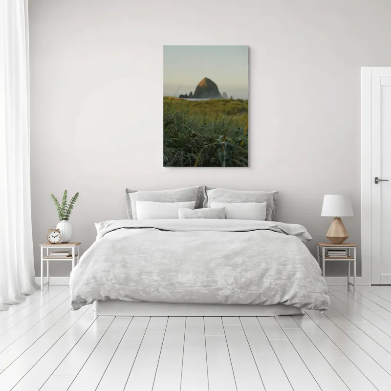 Tablou Canvas, "Răsărit liniștitor peste stânca solitară", Iarbă, Stâncă, Apus, Natură, Tranquilitate, Vedere, Peisaj., 70 x 100 cm – poza 3