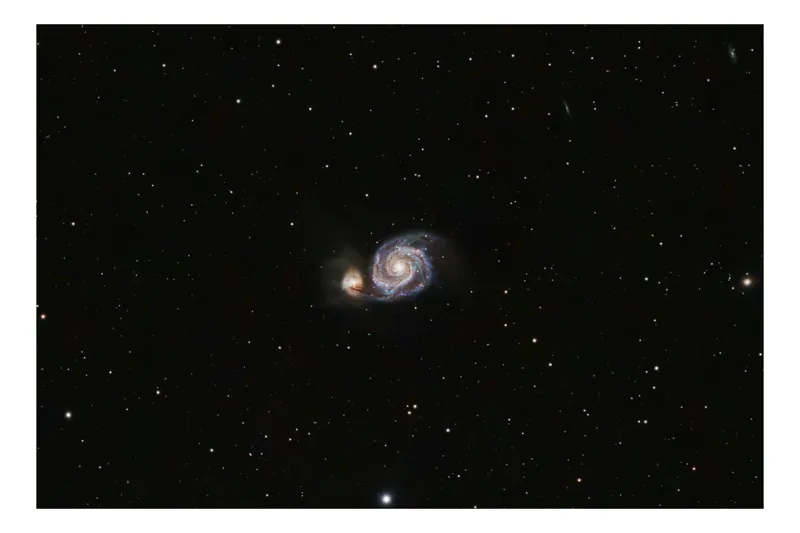 Tablou Canvas, "Îmbrățișarea cosmică a galaxiilor spirale", Spirale, Galaxie, Stele, Univers, Mister, Infinit, Lumini, Spatiu, Distanta, Frumusete, 54 x 39 cm