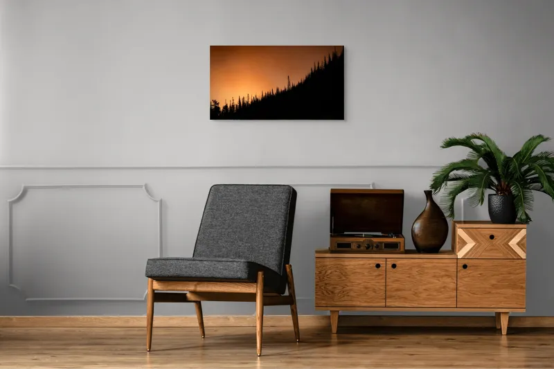 Tablou Canvas, "Apus tainic deasupra pădurii întunecate", Pădure, Siluetă, Apus, Cer, Portocaliu, Umbre, Linie, Orizont, Contrast, Natură, 90 x 50 cm – poza 6