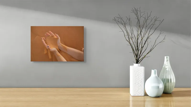 Tablou Canvas, "Timpul se scurge printre degete", Nisip, Mâini, Curgere, Deșert, Textură, Timp, Efemer, Granule, 39 x 26 cm – poza 8