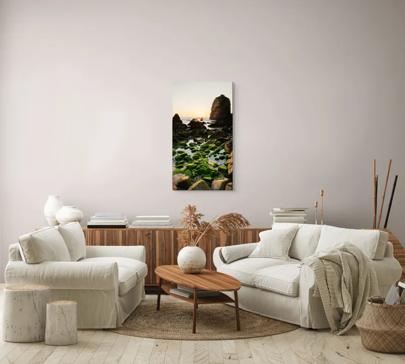 Tablou Canvas, "Apusul peste stâncile acoperite de mușchi", Piatră, Apus, Mare, Mușchi, Valuri, Cer, Rochi, Verde, Lumină, Natură, 50 x 90 cm – poza 7