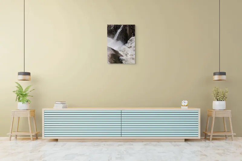 Tablou Canvas, "Cascada tumultoasă în munți stâncoși.", 50 x 70 cm – poza 6