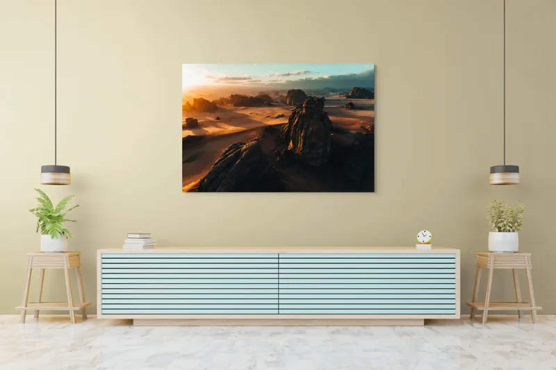 Tablou Canvas, "Pietrele tainice ale apusului etern", Deșert, Răsărit, Relief, Nisip, Roci, Umbre, Peisaj, Cer, Noros, Lumină., 150 x 100 cm – poza 6