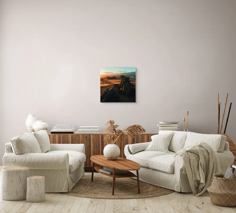 Tablou Canvas, "Pietrele tainice ale apusului etern", Deșert, Răsărit, Relief, Nisip, Roci, Umbre, Peisaj, Cer, Noros, Lumină., 50 x 50 cm – poza 7