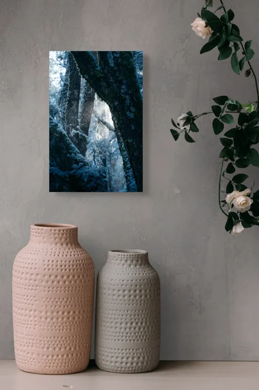 Tablou Canvas, "Răsărit de soare în pădurea înzăpezită", Copaci, Zăpadă, Lumină, Pădure, Gheață, Mister, Umbre, Frunziș, Răceală, Natură, 26 x 39 cm – poza 6
