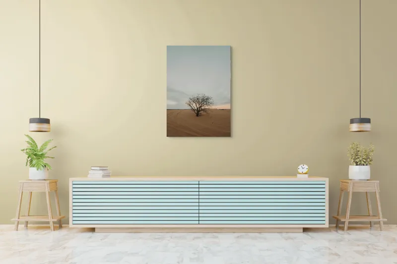 Tablou Canvas, "Solitar în deșert la asfințit", Deșert, Singurătate, Copac, Cer, Melancolie, 70 x 100 cm – poza 5