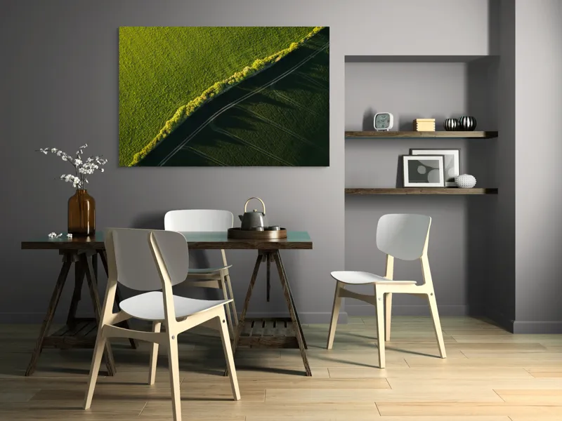 Tablou Canvas, "Umbre lungi pe câmp verde intens", Verde, Linie, Umbre, Drum, Peisaj, Natura, Lumina, Contrast, Camp, Orizont, Textura, 150 x 100 cm – poza 5