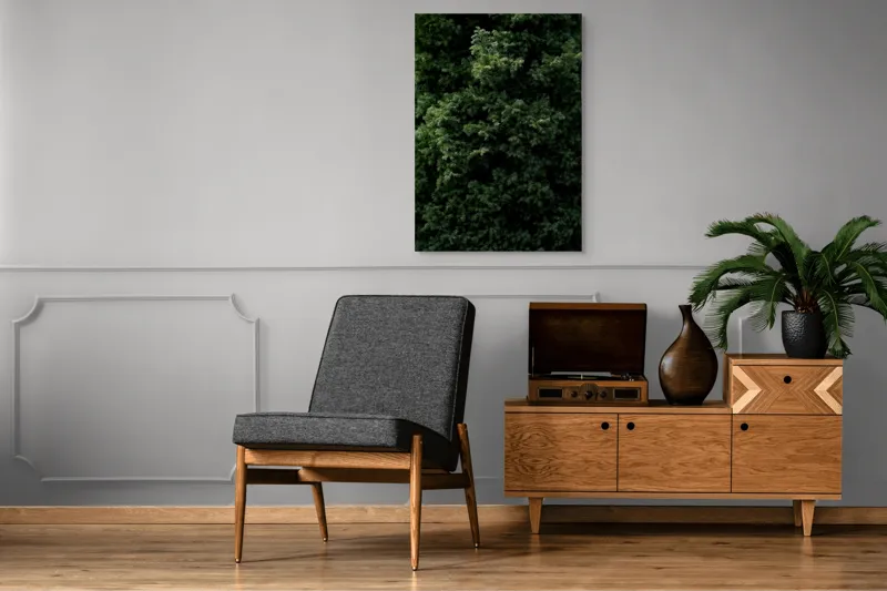 Tablou Canvas, "Verde intens natură ascunsă subtil", Frunziș, Dens, Verde, Textură, Natură, Viu, Organic, Abundență, Vegetație, Lumină, Umbra, Detaliu, Calm, Ecologic, Proaspăt, 70 x 100 cm – poza 6